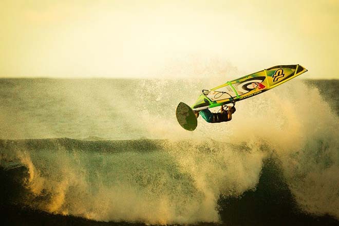 Polakow on fire © American Windsurfing Tour http://americanwindsurfingtour.com/